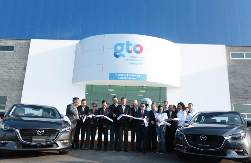  Cluster Industrial – Inauguran nuevo plantel del ieca en alta tecnología  automotriz