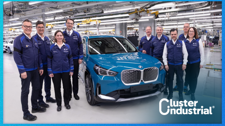 Cluster Industrial - BMW Planta Regensburg celebra 100,000 vehículos eléctricos producidos en 2024