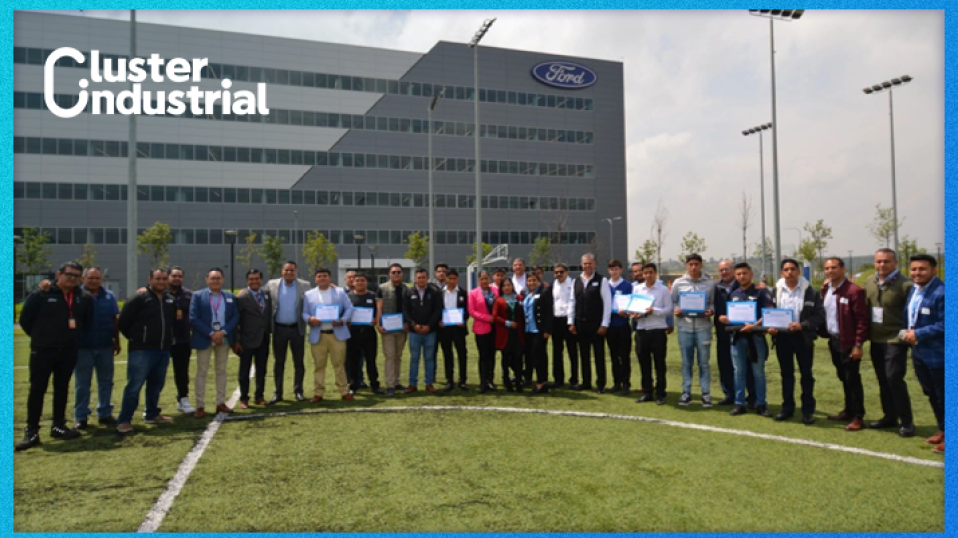 Cluster Industrial - Ford y CONALEP capacitan a jóvenes para el sector automotriz híbrido y eléctrico