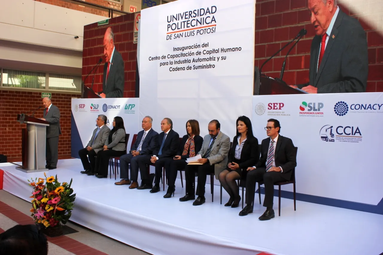 UPSLP inaugura Centro de Capacitación para la Industria Automotriz