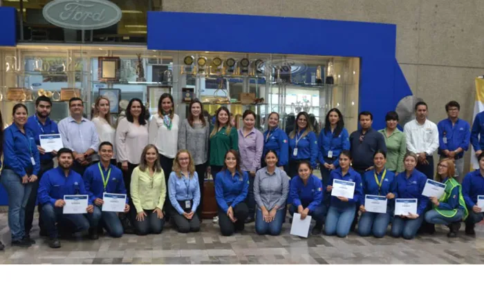 Jóvenes participan en “Woman in Manufacturing” de Ford