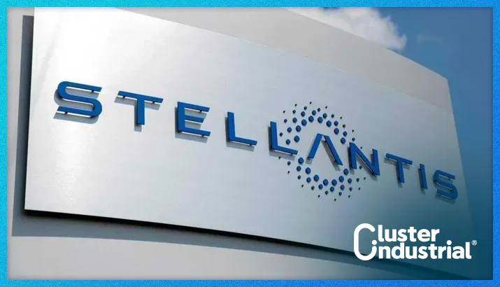 Stellantis revierte despidos en planta de Ohio tras salida de su CEO