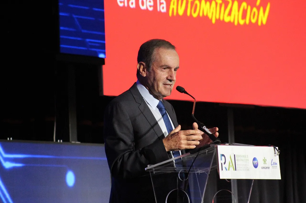 Andrés Oppenheimer: Los robots crearán más trabajos para los humanos