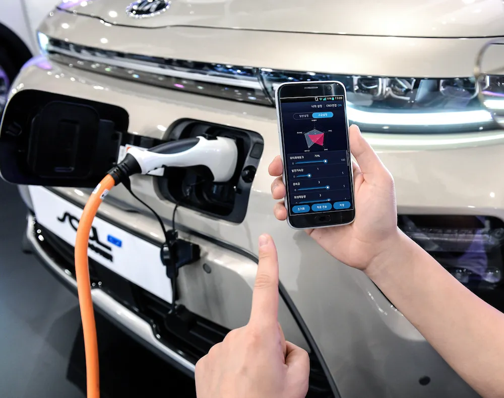 HYUNDAI desarrolla tecnología para emparejar VE y smartphones