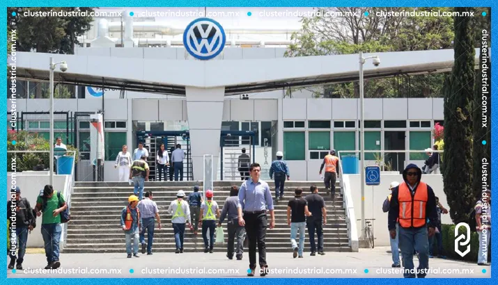 Empleados de planta de Volkswagen en Puebla rechazan aumento de 10.59%