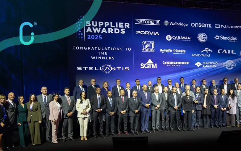 Stellantis reconoce a 54 proveedores globales en la quinta edición anual de los premios “Supplier of the Year” en París