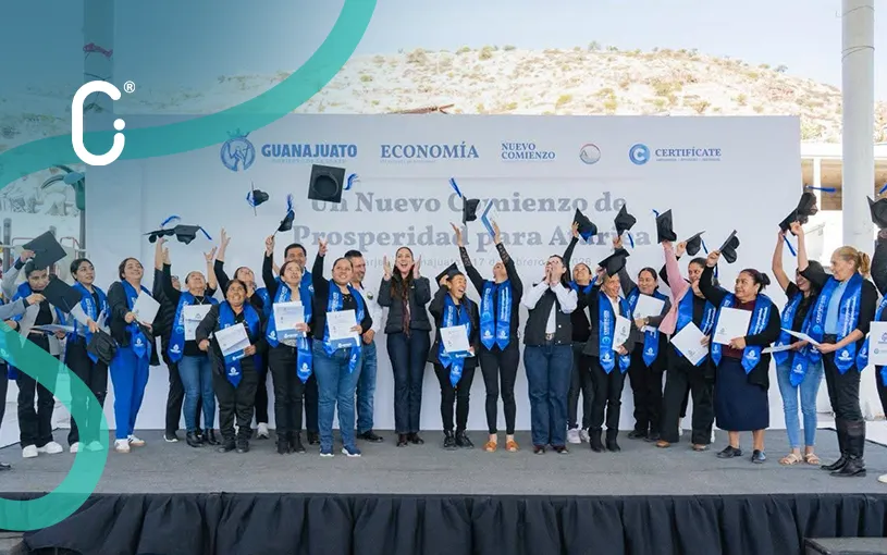 La Secretaría de Economía fortalece la autonomía económica de las mujeres con certificaciones laborales