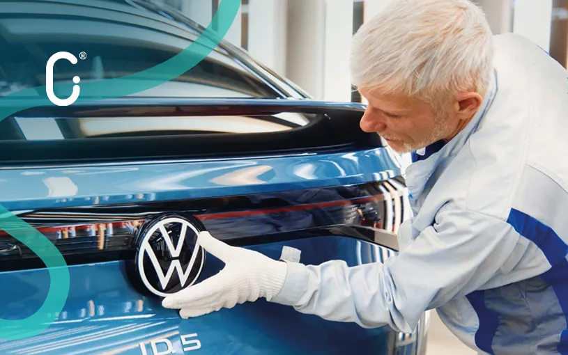 Volkswagen ampliará recorte de empleos en Alemania a 50,000 hacia 2030 en medio de presión global